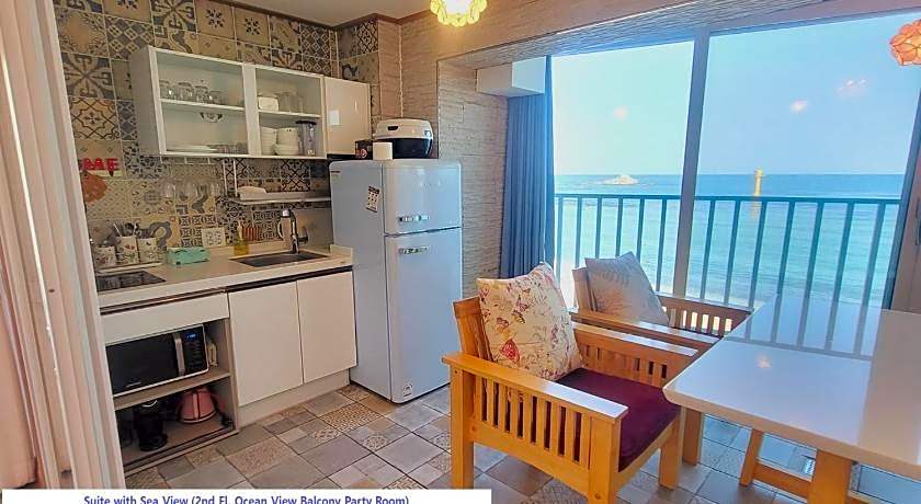 Seaside Pension