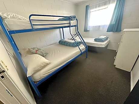Economy Quadruple Room with Shared Bathroom