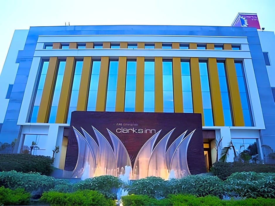 MB Clarks Inn Moradabad