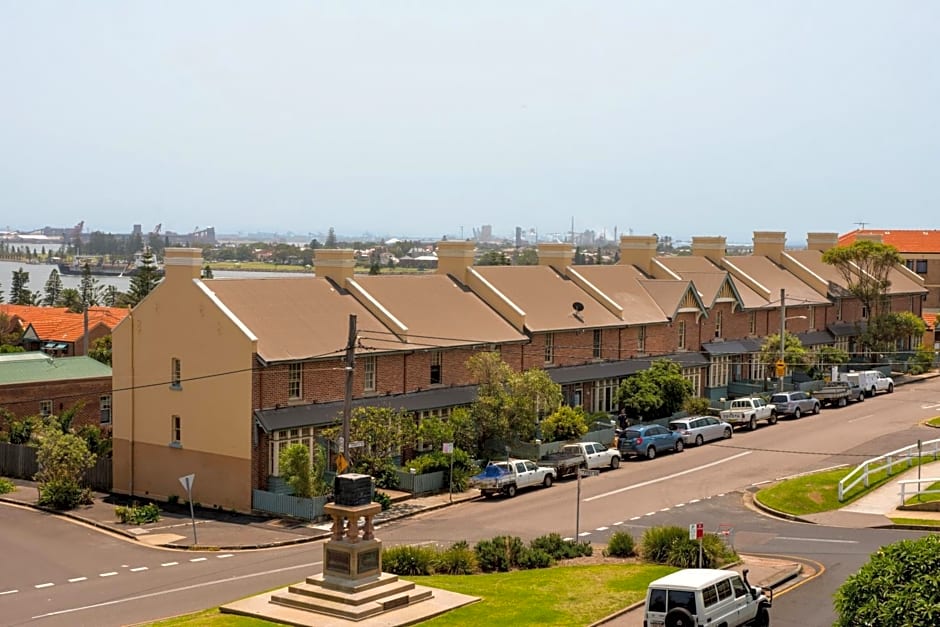 Newcastle Beach Hotel