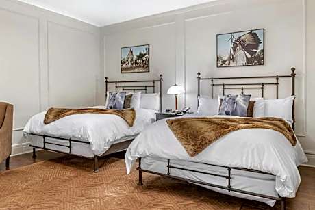 Queen Room with Two Queen Beds - Non-Smoking