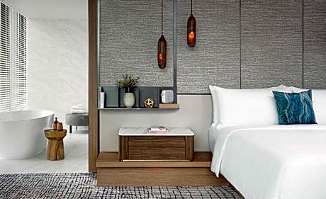 Maa Lai Suite with View