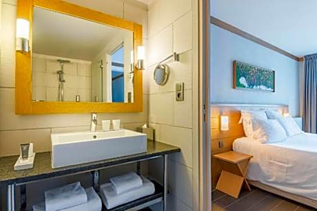 Superior Double or Twin Room with Mont-Blanc view