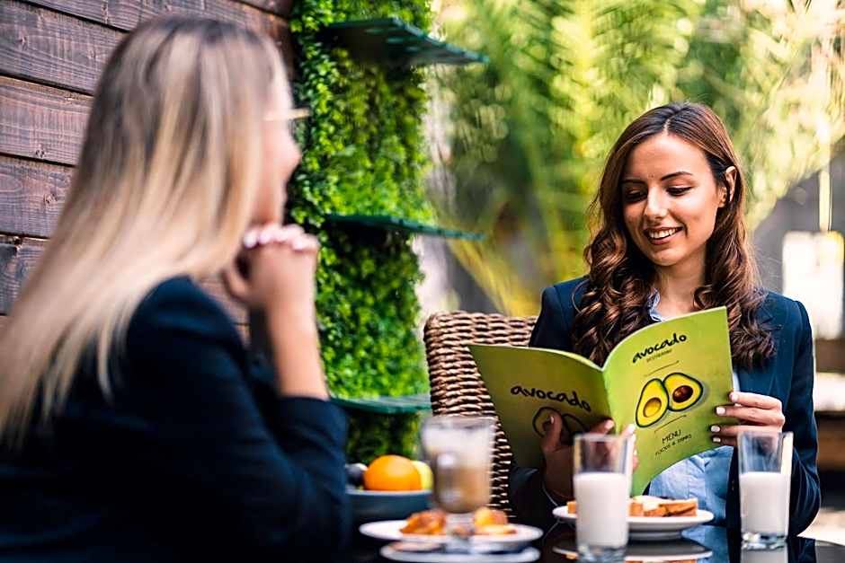 Plaza Hotel Plovdiv - Free Parking