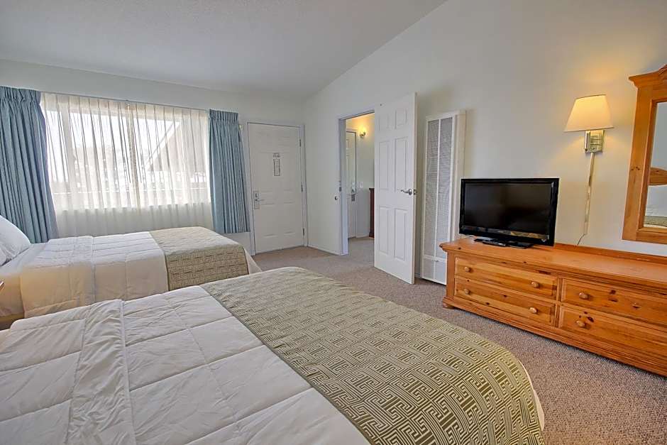 San Simeon Lodge