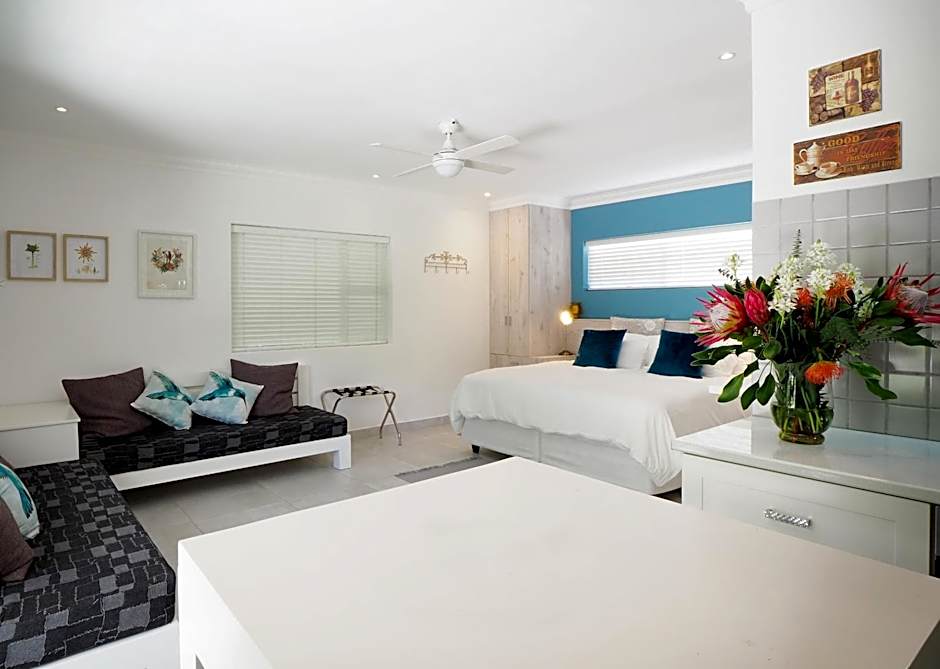 Waterland Lodge