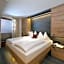 Harmls Aparthotel