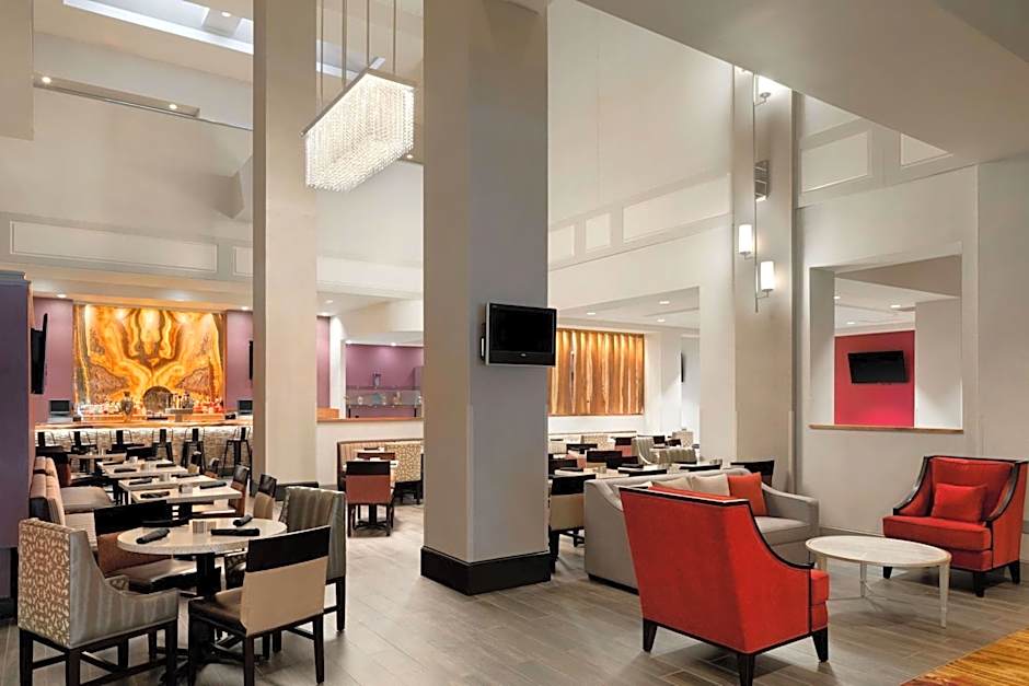 Hilton Fort Wayne At The Grand Wayne Center