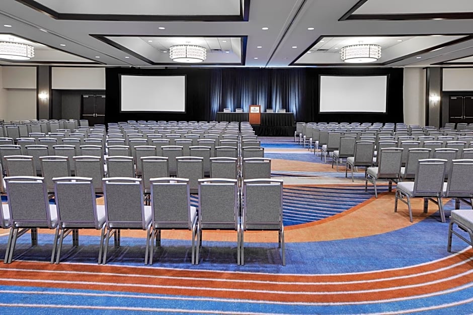Sheraton Indianapolis Hotel at Keystone Crossing