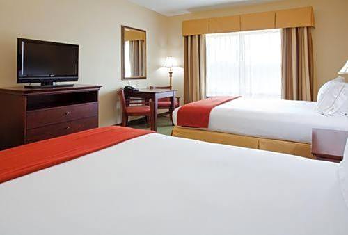 Holiday Inn Express & Suites Lexington NW-The Vineyard by IHG
