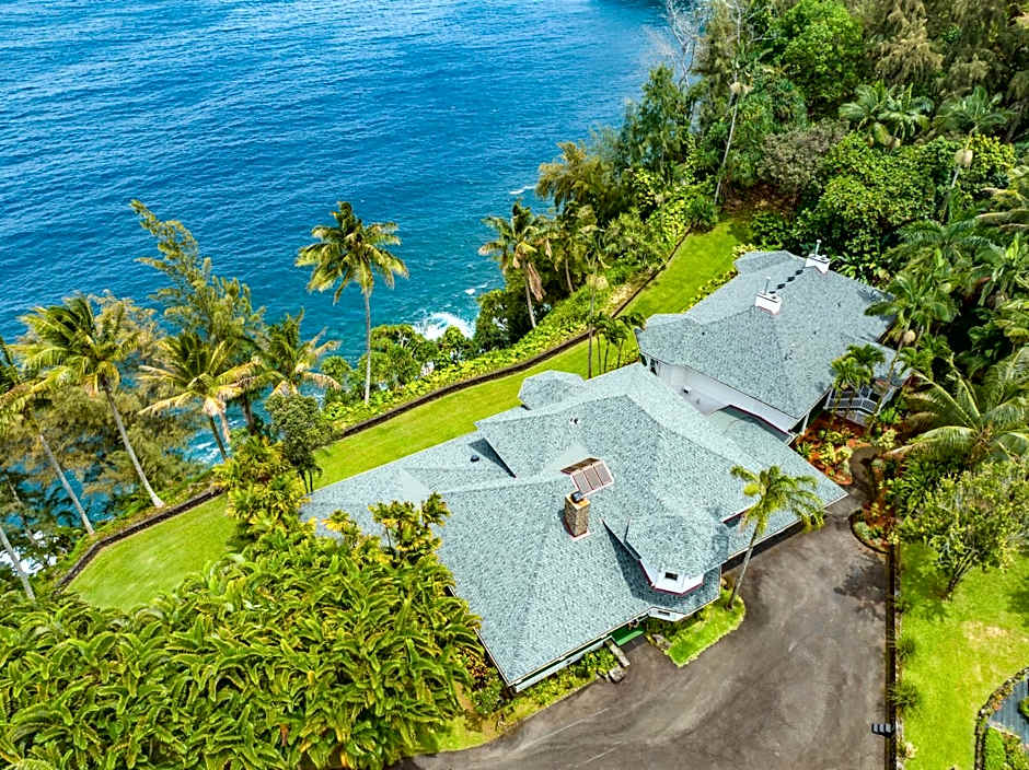 Hamakua Hotel