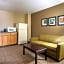 Comfort Inn & Suites Perry National Fairgrounds Area