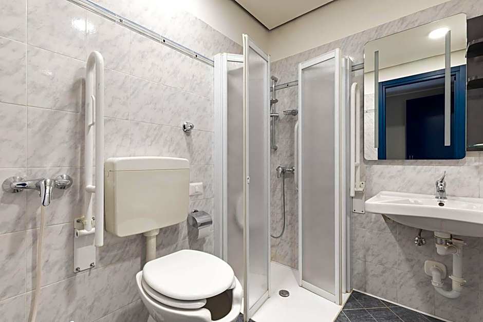 B&B Hotel Como City Center