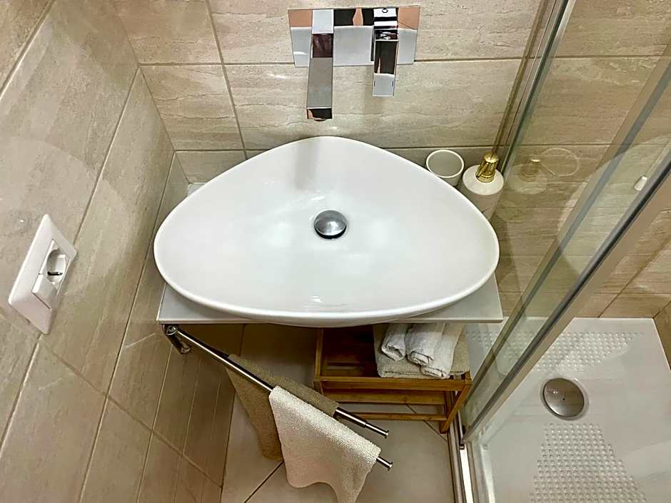 Sophia Boutique Home