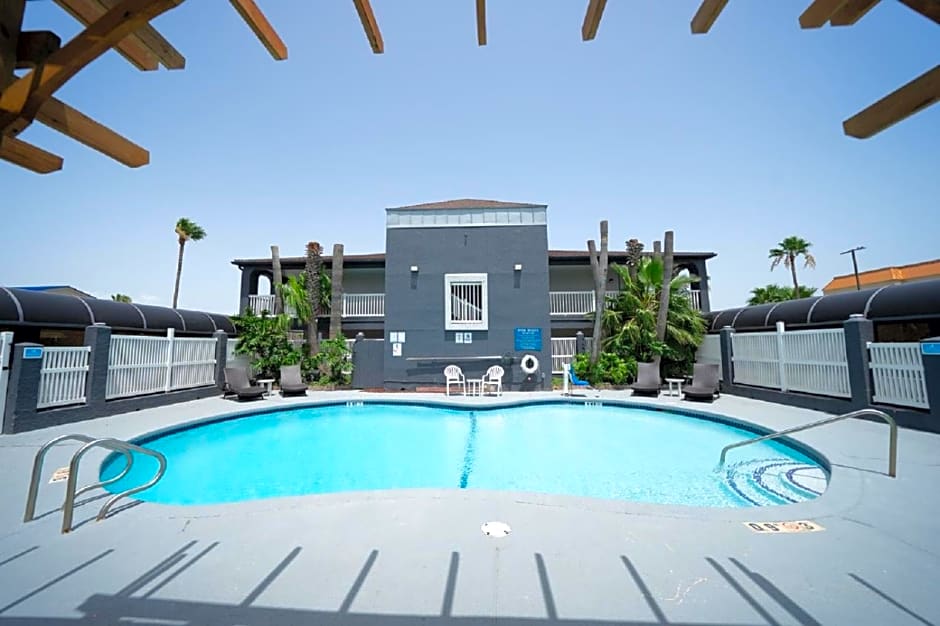 Days Inn by Wyndham Portland/Corpus Christi