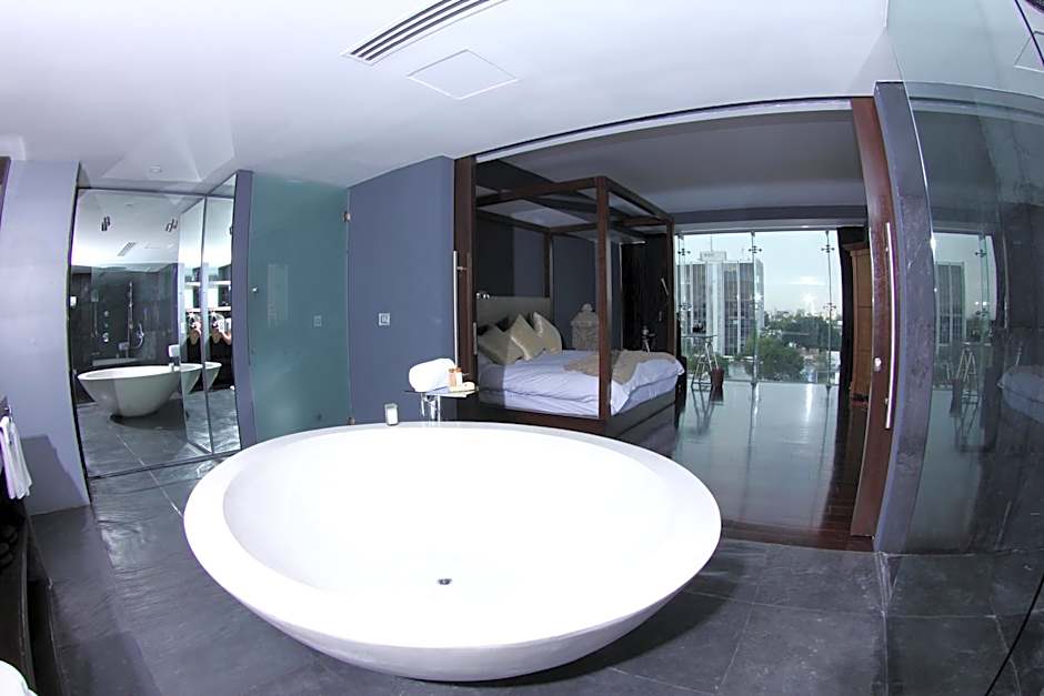 Demetria Hotel