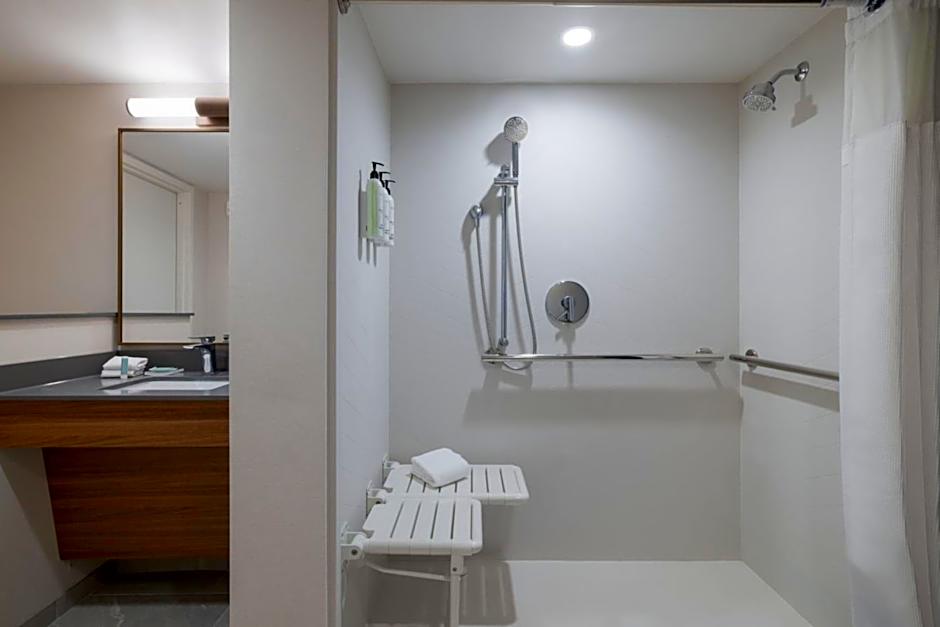 Fairfield by Marriott Inn & Suites Clinton