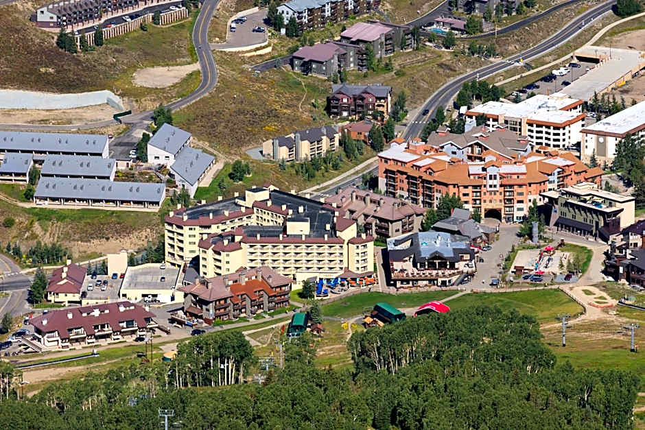 Elevation Hotel & Spa