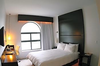 The O Hotel, Trademark Collection by Wyndham