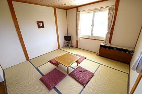 Japanese Style Room - Pet Friendly