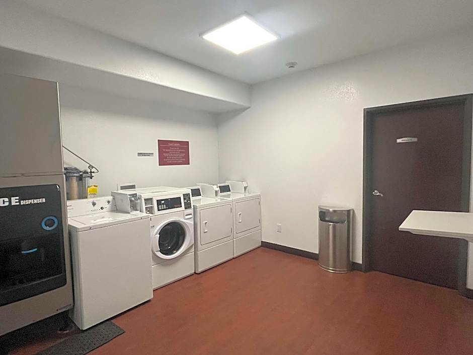 Best Western Plus Main Street Inn