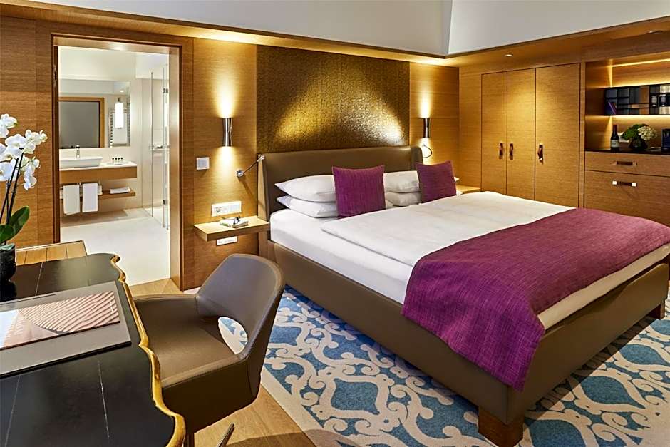 Vier Jahreszeiten Kempinski