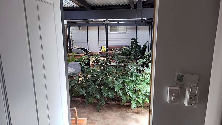 Adamsons Riverside Accommodation