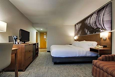 Deluxe King Room - Non-Smoking