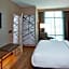 AC Hotel by Marriott Atlanta Buckhead at Phipps Plaza
