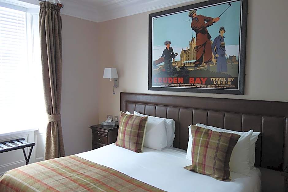 Kilmarnock Arms Hotel