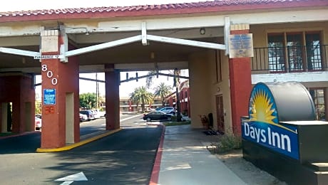 Days Inn by Wyndham Hemet