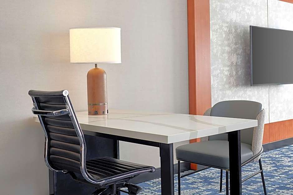 Embassy Suites by Hilton Washington DC Convention Center