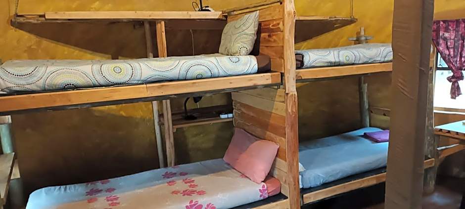 Joy River Backpackers