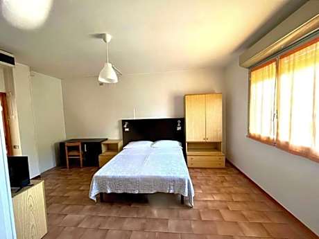 Economy Quadruple Room