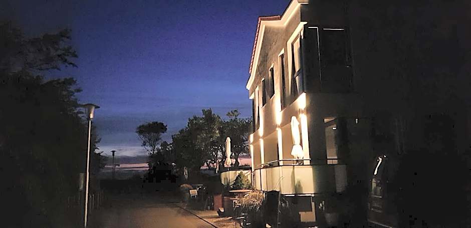 Haus Achtern Diek in erster Reihe am Meer