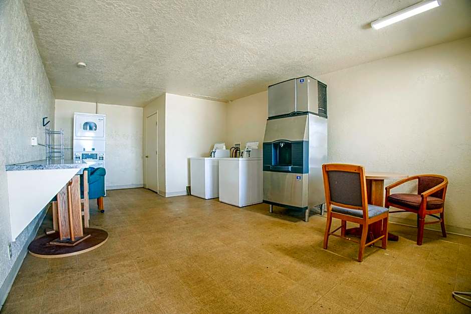 Holiday Motel, Lordsburg By OYO