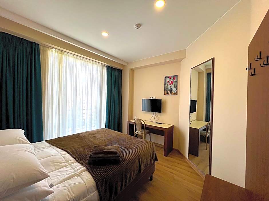 HOTEL WEST TBILISI