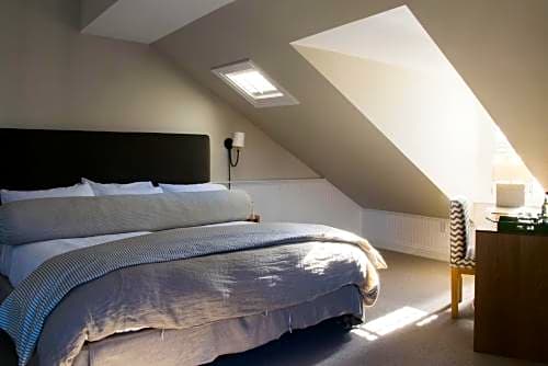 Beacon Hill Hotel