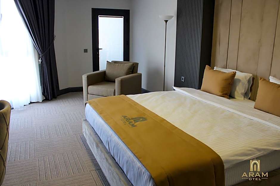 Aram Otel Business & Luxury