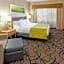 Holiday Inn Express & Suites Henderson By IHG