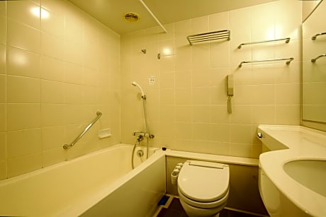 Standard Triple Room - Non-Smoking