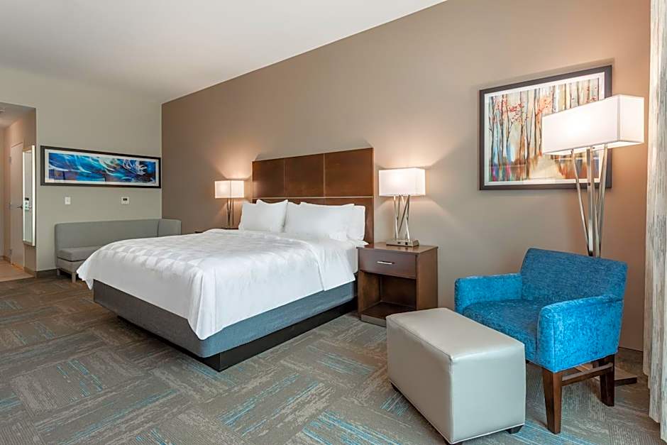Holiday Inn Hotel and Suites Jefferson City By IHG