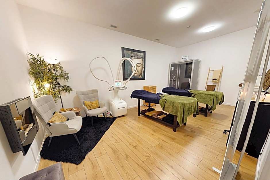 Antillia Hotel