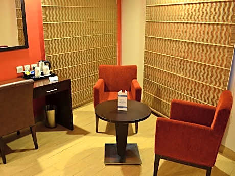Super Deluxe Room