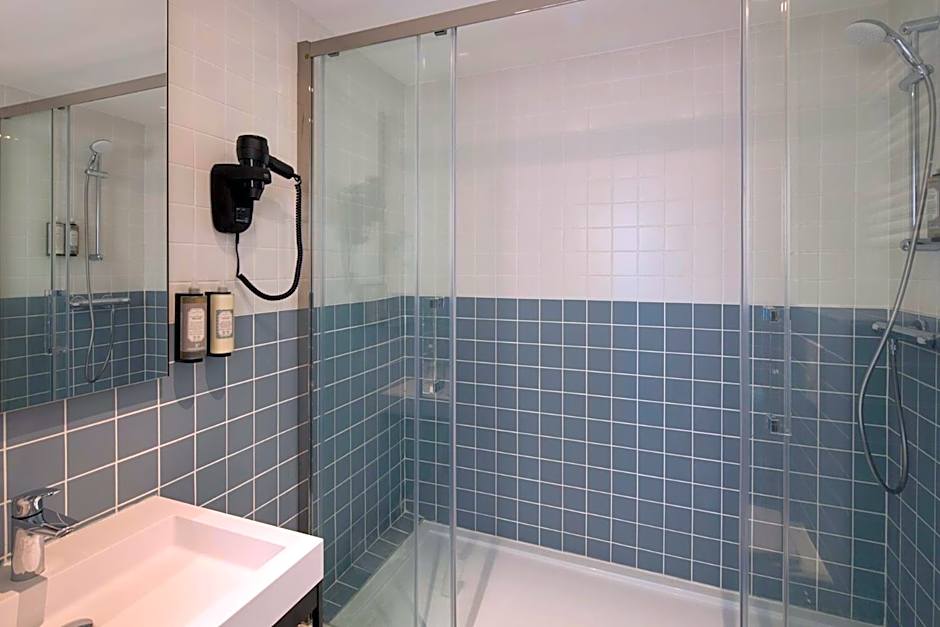 Kyriad Paris 10 - Gare Du Nord