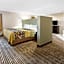 Super 8 by Wyndham Madison South