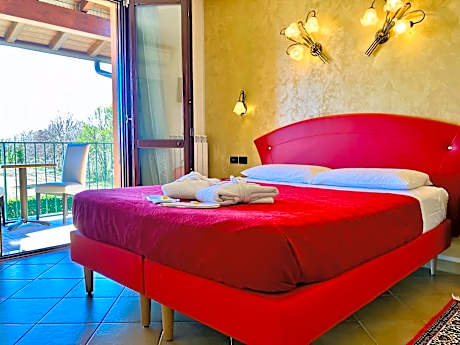 Superior Double or Twin Room with Terrace