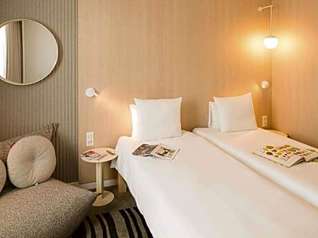 Executive King Room with Lake View