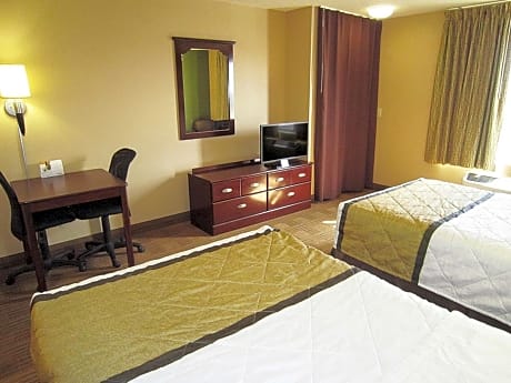 Studio with 2 Double Beds - Non-Smoking