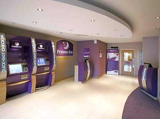 Premier Inn Inverness Centre - River Ness